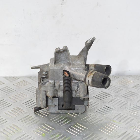 Підігрівач охолоджуючої рідини Mercedes W210 1995-2003 Обігрівач води Мерседес В210 A6111500804 | Зображення 1