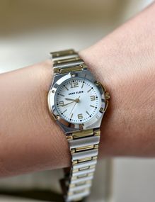 Жіночий годинник Anne Klein  10/8655SVTT