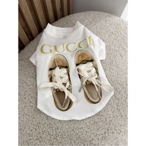 Брендовая футболка для собак Gucci Sandals White | Стильная одежда для питомцев