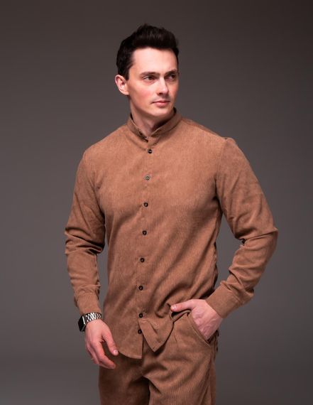 Чоловіча вельветова сорочка з коміром стійка та довгим рукавом на ґудзиках колір коричневий, розмір L RA2334 | Зображення 3