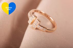 Кольцо тиффани из красного золота с фианитами 17.5