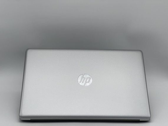 Ультрабук Б-класс HP 17-by2075cl / 17.3" (1600x900) IPS Touch / Intel Core i5-10210U (4 (8) ядра по 1.6 - 4.2 GHz) / 16 GB DDR4 / 240 GB SSD / Intel UHD Graphics / WebCam б/у + подарок Беспроводная мышь HOCO GM28 | Зображення 4