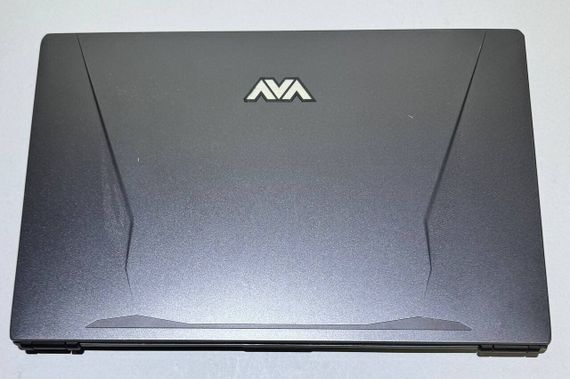 Игровой ноутбук Б-класс Clevo Lambda P960RF / 15.6" (1920x1080) IPS / Intel Core i7-9750H (6 (12) ядер по 2.6 - 4.5 GHz) / 32 GB DDR4 / 512 GB SSD / nVidia GeForce RTX 2070 Max-Q, 8 GB GDDR6, 256-bit / NoWebCam б/у | Зображення 3