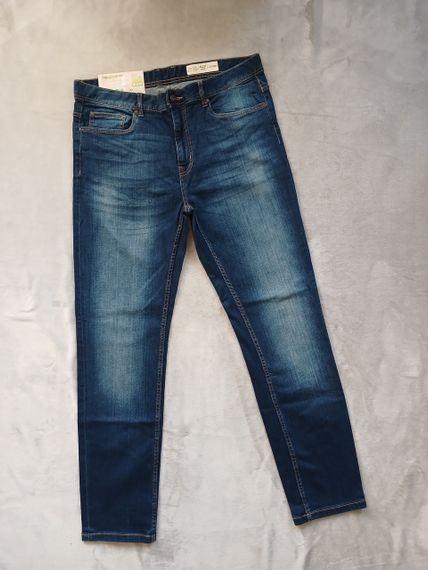 Джинсы зауженные р. 38/32 slim