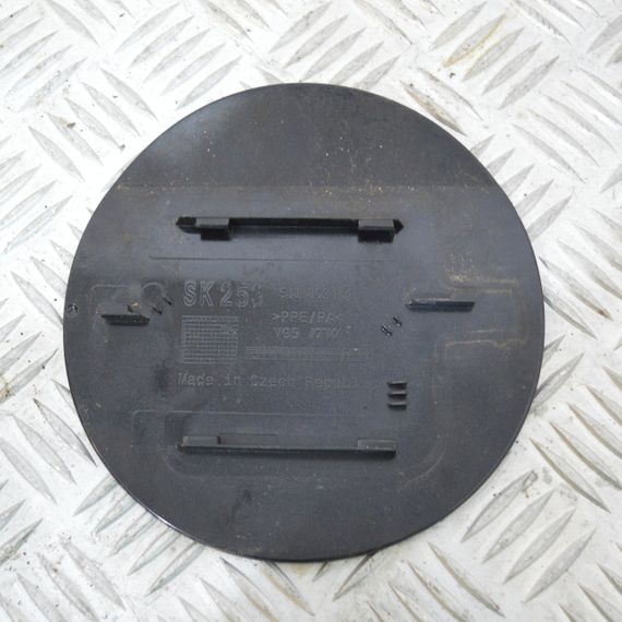 Кришка паливного бака Skoda Rapid 2012-2019 Лючок бензобака Шкода Рапід 5JJ809909 | Зображення 1