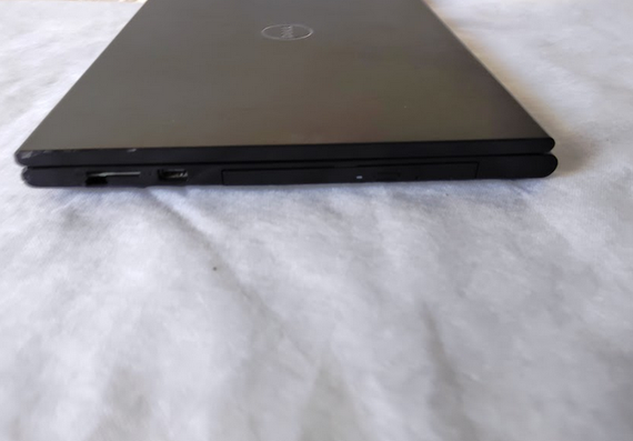 Ноутбук Dell Inspiron 3542 - 15.6 HD Touch/I3 4030U/8/120  Б/У | Зображення 4