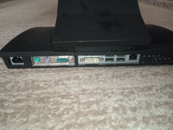 Моноблок Fujitsu Futro X913 / 23" (1920x1080) TN / AMD G-T44R (1 ядро по 1.2 GHz) / 4 GB DDR3 / 16 GB SSD / AMD Radeon HD 6250 Graphics б/в | Зображення 3