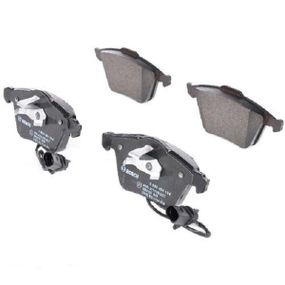 Тормозные колодки Bosch дисковые передние AUDI A4/A6 ''F ''04 0986494104