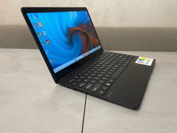 Ультрабук Gateway GWTN141-10BK / 14" (1920x1080) IPS / Intel Core i5-1135G7 (4 (8) ядра по 4.2 GHz) / 16 GB DDR4 / 256 GB SSD / Intel Iris Xe Graphics / WebCam / Fingerprint б/в + Подарунок Дротова миша USB | Зображення 3