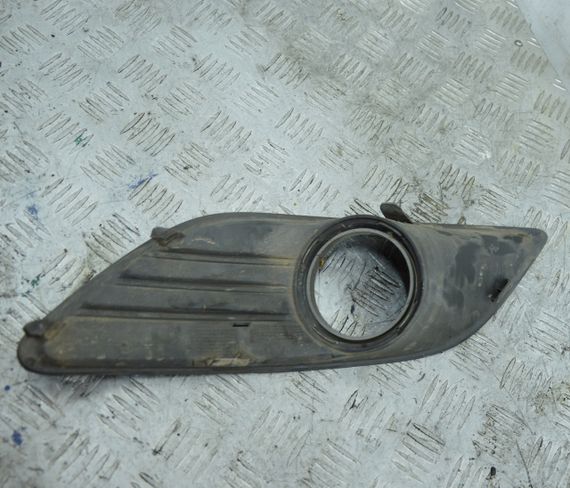 Рамка протитуманної фари ліва Ford Focus II 2008-2010 Решітка фари птф ліва Форд Фокус 2 8M51R19953AE | Зображення 3