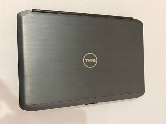 Ноутбук Dell Latitude E5430 / 14" (1600x900) TN / Intel Core i5-3210M (2 (4) ядра по 2.5 - 3.1 GHz) / 8 GB DDR3 / 320 GB HDD / Intel HD Graphics 4000 / DVD-RW б/в | Зображення 6