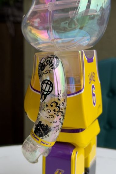 Bearbrick Bodega NBA Los Angeles Lakers  дизайнерська статуетка ведмідь Беарбрік 28 см mb022 жовта | Зображення 2
