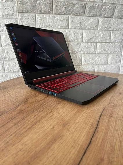 Ноутбук Acer Nitro 5 15.6" FHD IPS 144Hz i5 9300H 16Gb SSD 1Tb RTX 2060 Б/У | Зображення 2