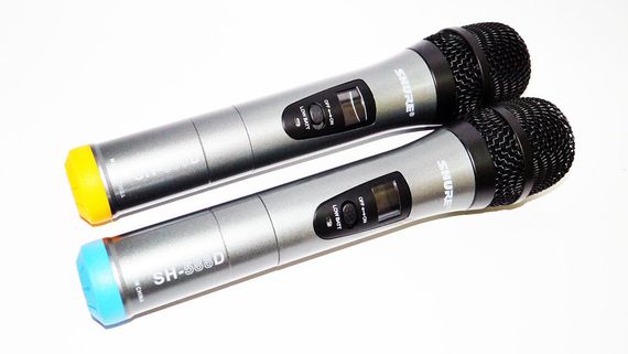 Беспроводная радиосистема на два микрофона Shure SM58 ii + чехол | Зображення 1