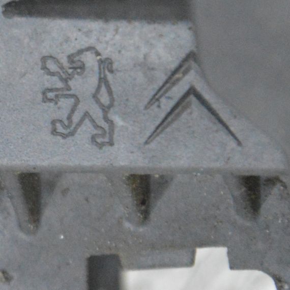 Кріплення тросів коробки передач 1.4 Peugeot 207 208 2006-2013 Кронштейн кріплення тросів КПП Пежо 207 208 | Зображення 4