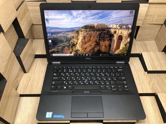 Ультрабук Dell Latitude E7470 / 14" (1920x1080) IPS / Intel Core i5-6300U (2 (4) ядра по 2.4 - 3.0 GHz) / 8 GB DDR4 / 256 GB SSD M.2 / Intel HD Graphics 520 / WebCam б/у | Зображення 1