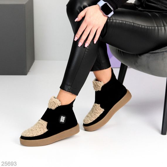 Молодежные черные замшевые зимние ботинки с бежевым мехом | Зображення 3