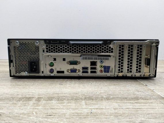 Комп'ютер Lenovo ThinkCentre M700 SFF / Intel Core i5-6500 (4 ядра по 3.2 - 3.6 GHz) / 8 GB DDR4 / 240 GB SSD / Intel HD Graphics 530 / DVD-ROM б/в | Зображення 3