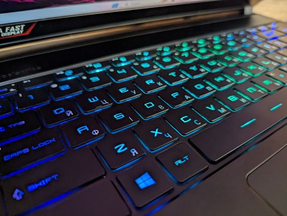 Ігровий ноутбук MSI GS66 Stealth 11UE / 15.6" (1920x1080) IPS / Intel Core i7-11800H (8 (16) ядер по 2.3 - 4.6 GHz) / 16 GB DDR4 / 1000 GB SSD / nVidia GeForce RTX 3060, 6 GB GDDR6, 192-bit / WebCam / Windows 11 б/в + Подарунок Бездротова миша / USB | Зображення 7