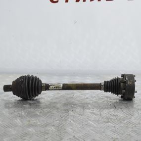 Піввісь передня ліва Volkswagen Passat B6 B7 1.6 FSI привідний вал лівий Фольксваген Пассат 3C0407271AC