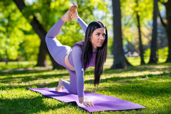 Коврик для йоги и фитнеса Павер систем PS-4014 PVC Fitness-Yoga Mat Purple (173x61x0.6) | Зображення 6
