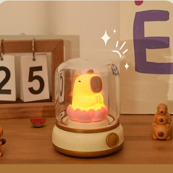 Нічник Capybara and Lotus Yellow | Зображення 3