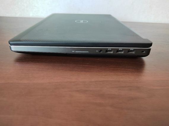 Ноутбук Dell Precision 7520 15.6 Full HD IPS/ i7 6820HQ/M2200M/16/256 Б/В | Зображення 3