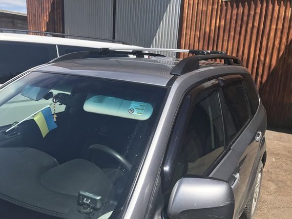 Поперечины на рейлинги с замком (2 шт) до 110 см, черный для Subaru Forester 2008-2013 гг | Зображення 3