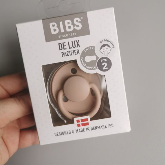 Соска пустушка Bibs De Lux 6-18 міс Latex