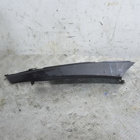 Накладка багажника права Citroen C4 Picasso 2006-2013 Захист багажника правий Сітроен ц4 Пікассо 9684379980