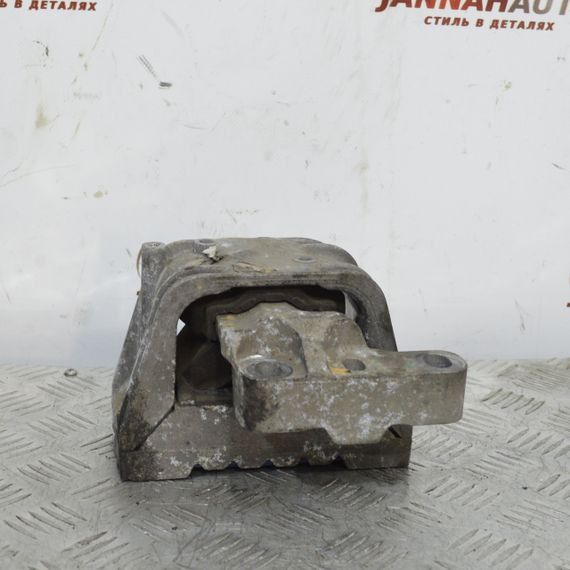 Кронштейн двигуна Volkswagen Caddy III Golf Passat B6 Touran опора подушка права  Фольксваген 1K0199262BB | Зображення 2