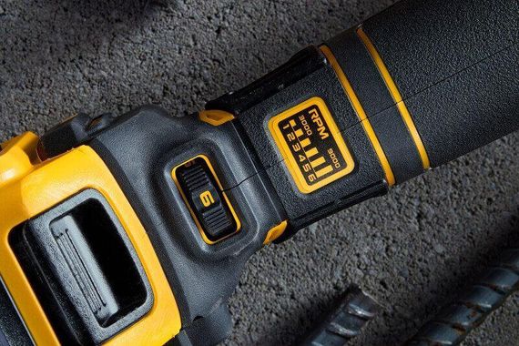 Шлифмашина угловая - болгарка аккумуляторная бесщёточная 125мм DeWALT DCG409VSNT | Зображення 6
