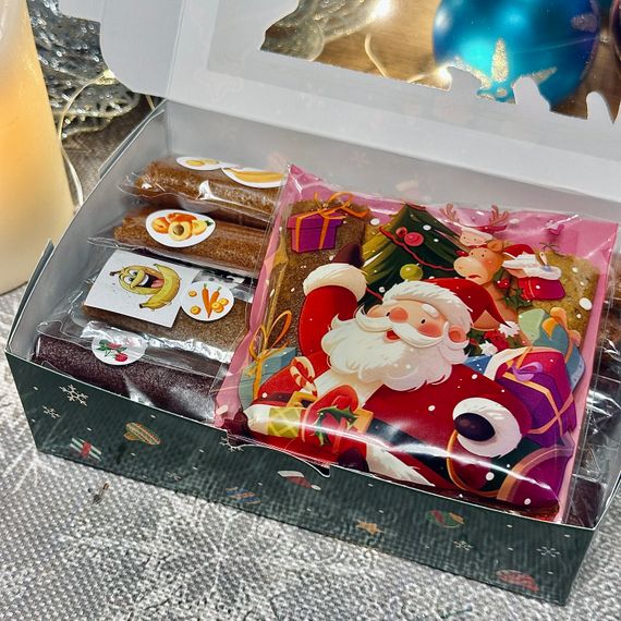 Різдвяний подарунковий набір пастили «Смаколик під ялинку» — 300 г ( зелена коробка) | Зображення 4