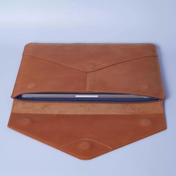 Чохол для ноутбука вінтажний Incarne Message MacBook Air 13" 2018-2025 message-cognac-vintage-air-13 коньяк | Зображення 4