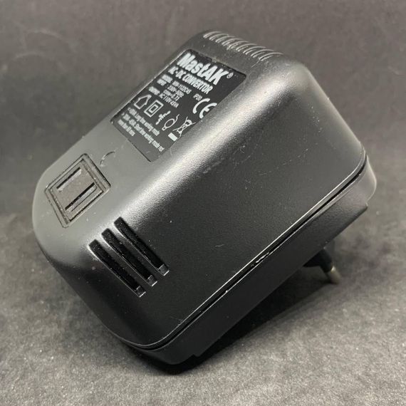 Преобразователь напряжения MW-1122C45 220v в 110v ( 45 Ватт ) | Зображення 1