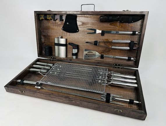 Подарочный набор для пикника BBQ MAX ручной работы (шампура и аксессуары). | Зображення 1