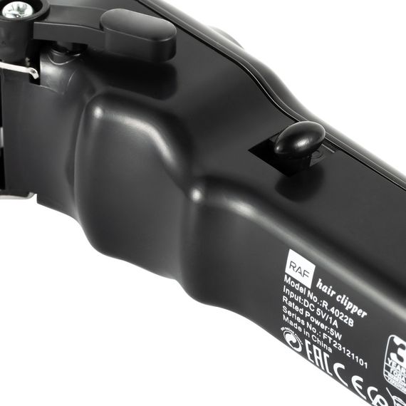 Акумуляторна стрижна машинка з насадками бездротова XPRO R4022 (45083-R4022_302) | Зображення 6