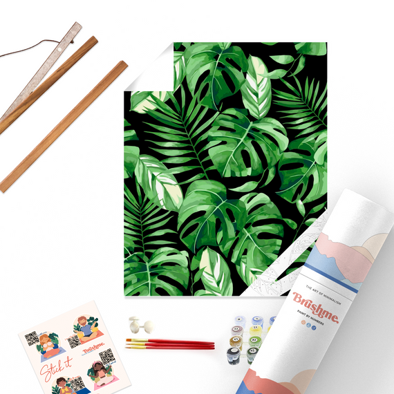 Монстера на темному фоні