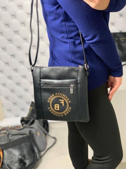 Сумка месенджер крос-боді на довгому ремінці через плече Чорна | Зображення 1