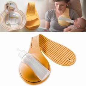 Тримач пляшки для немовлят "Вільні руки" Hands Free Bottle Holder Multi Task While You Feed
