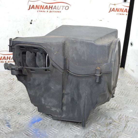 Корпус повітряного фільтра Volvo C30 C70 S40 V40 V50 2004-2016 Корпус фільтра повітря Вольво 7M519600BF