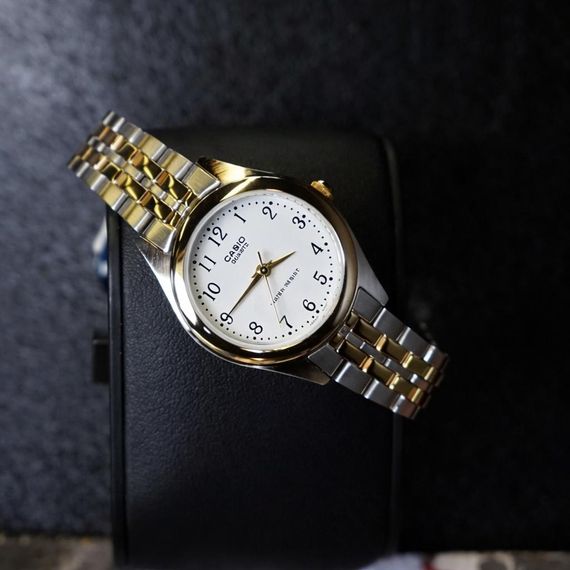 Жіночий годинник Casio LTP-1128G-7B | Зображення 3