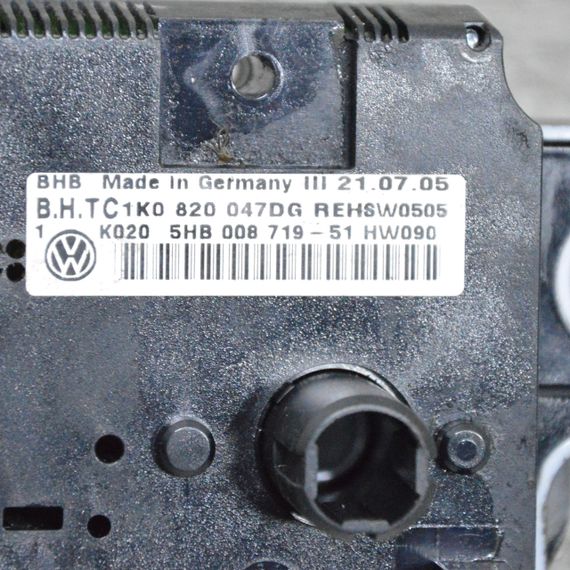 Блок управління клімат-контролем Volkswagen Golf V Passat B6 2003-2010 Панель пічки Фольксваген 1K0820047DG | Зображення 4