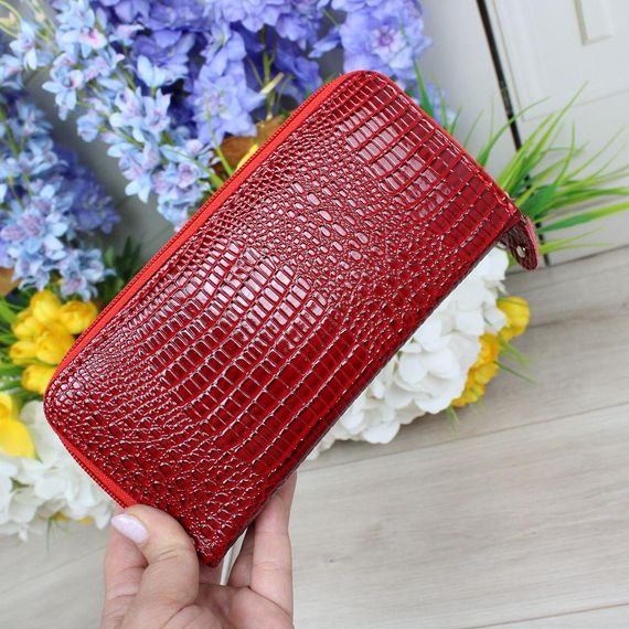 Кошелек женский большой кожзам лак Красный