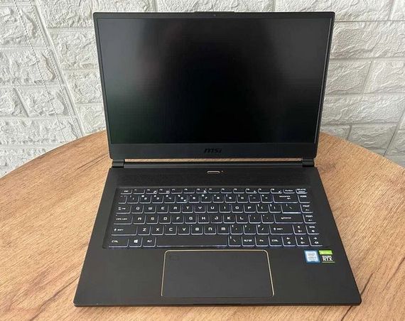 Ноутбук MSI WS65 9TK 15,6" FHD IPS i7 9750H 16Gb SSD1Tb NVMe Quadro RTX 3000  Б/В | Зображення 3