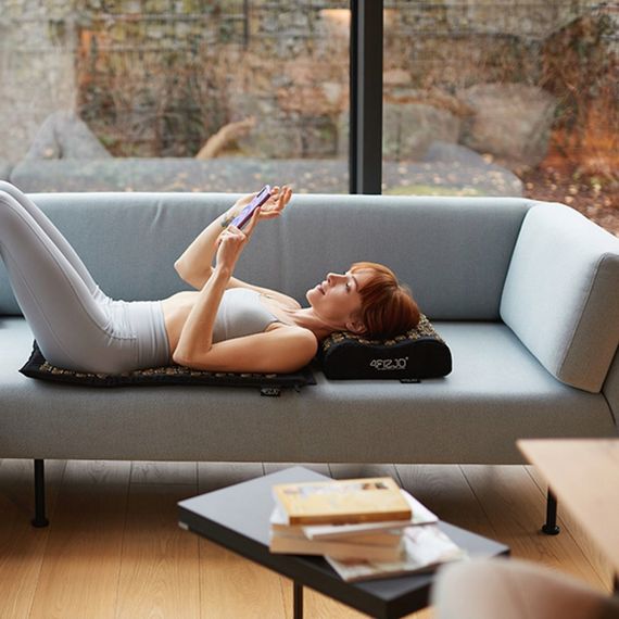 Килимок акупунктурний з подушкою 4FIZJO Ergo Mat Аплікатор Кузнєцова Black/Gold (P-5907739313881) | Зображення 3