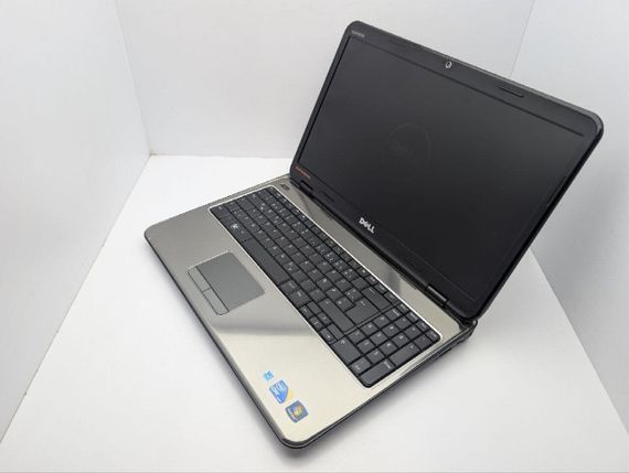 Ноутбук Dell Inspiron N5010 / 15.6" (1366x768) TN / Intel Core i3-370M (2 (4) ядра по 2.4 GHz) / 6 GB DDR3 / 500 GB HDD / AMD Radeon HD 5650, 1 GB GDDR3, 128-bit / WebCam / DVD-ROM б/в | Зображення 6