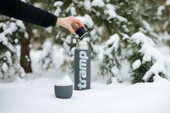 Термос для чаю та кави Tramp сірий питний термос для води Soft Touch похідний термос із неіржавкої сталі Трамп 750 мл | Зображення 2