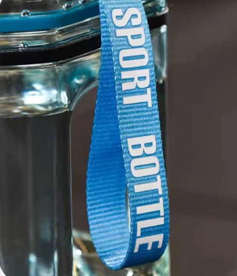 Спортивна біла фляга з BPA-free матеріалу (2.2 л) — зручне рішення для щоденного зволоження | Зображення 2