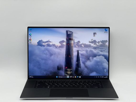 Ігровий ноутбук Dell XPS 17 9730 / 17.3" (1920x1200) IPS / Intel Core i7-13700H (14 (20) ядер по 2.4 - 5.0 GHz) / 16 GB DDR5 / 480 GB SSD / nVidia GeForce RTX 4060, 8 GB GDDR6, 128-bit / WebCam б/в + Подарунок Бездротова миша HOCO GM28 | Зображення 1